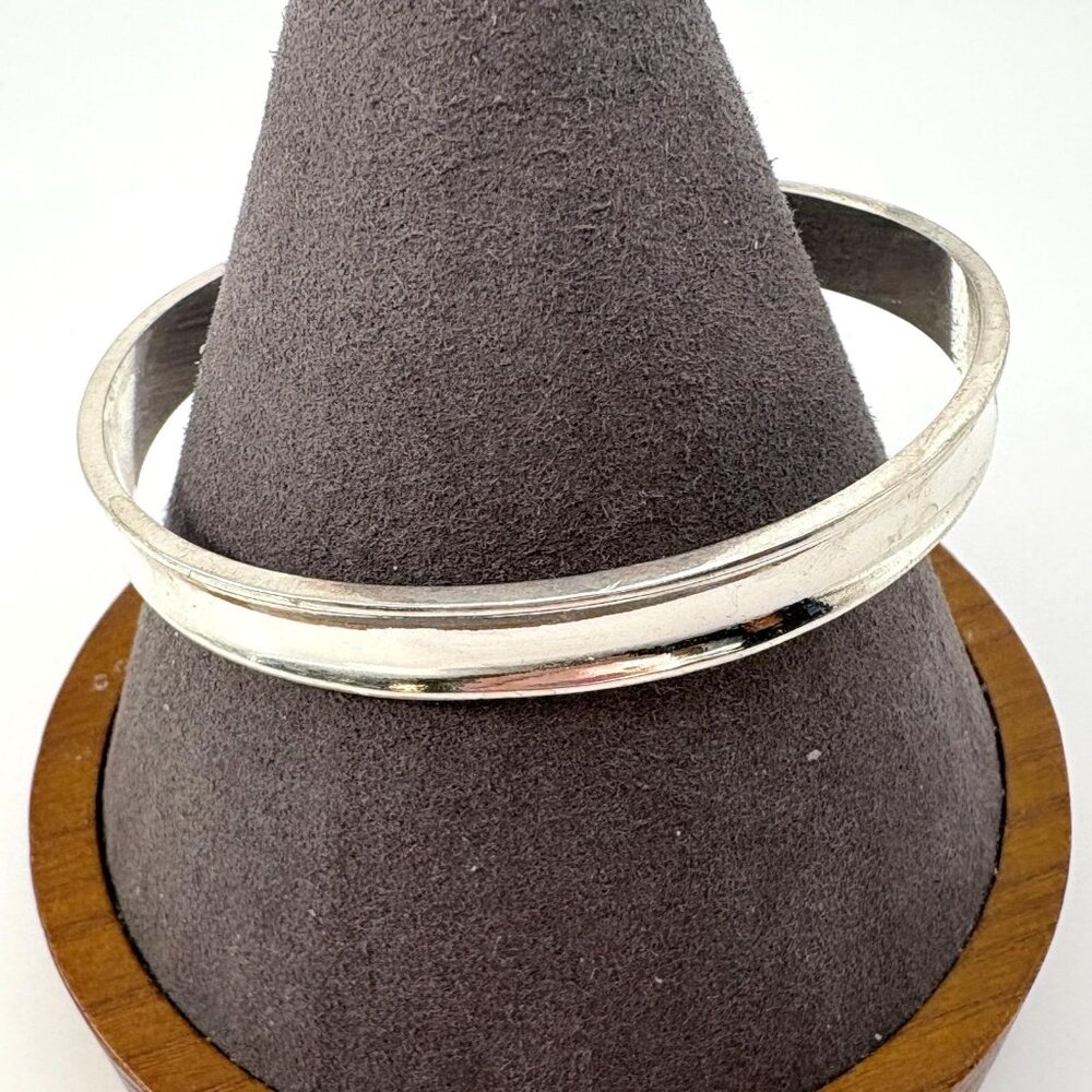 Solid Cuff Bracelet Concave Design VTG 925 Sterling Silver 7.5" Fit